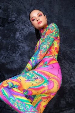 Good Vibrations Costume -Badinka 2 a27e8161 4d1b 4c03 8c75 3e074e1675f1