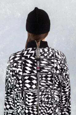 Enter The Void Chubby Sweater -Badinka IMG 7053 4 obr