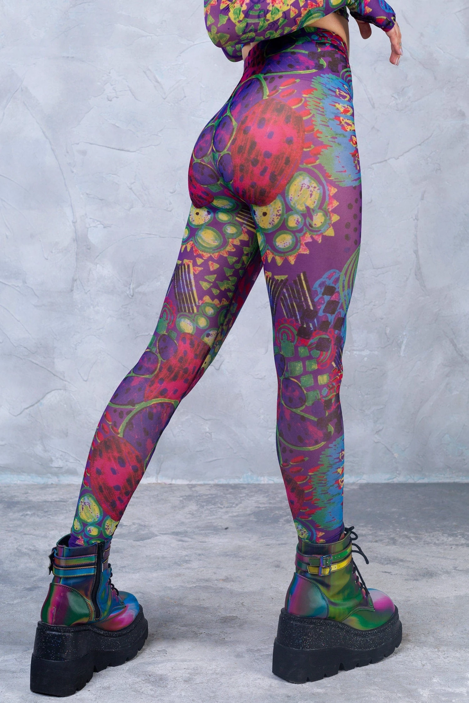 Vibeology Mesh Leggings 2 Vibeology Mesh Leggings - Image 2